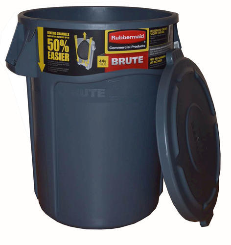 44 Gallon Brute Trash Can at Menards®