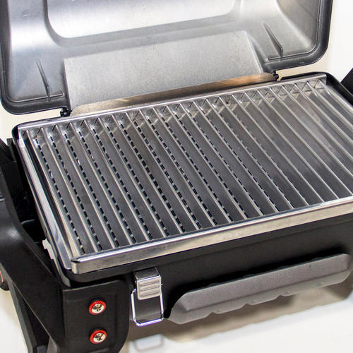 CharBroil® TRUInfrared™ Grill2Go® Portable Tabletop Gas Grill at Menards®